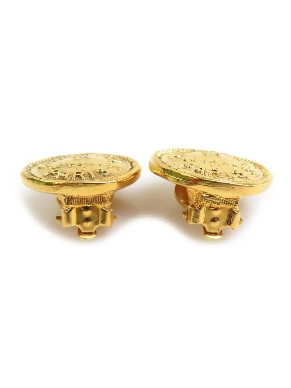 Auth Chanel Clip On Earrings Gold Metal #302992C24B